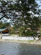 Asim Paris Guesthouse & jungle trekking