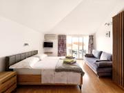 Apartment Studio-Apartment mit Balkon und Meerblick by Interhome