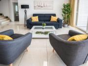 Holiday Home Luxuriöse Villen Royal II by Interhome