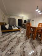 ASHBURNS TRANSIENT Urbiztondo San Juan La Union