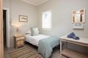 Top Herolds Bay