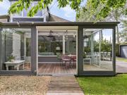 Holiday Home Schöne Familien-Ferienwohnung in Zeeland by Interhome