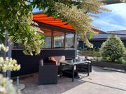 Holiday Home Chalet Ufergrundstück mit eigenem Angelplatz by Interhome