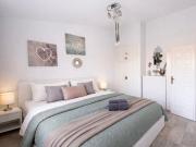 Top Floor Penthouse with Ocean View & Pool - Suite Poseidon