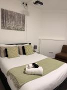 Super double bedroom zone 1