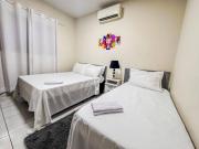 Casa completa perto do centro + ar cond e vaga