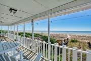 Wonderful beachfront house with private hot tub, WD, deck, central AC, & WiFi