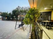Top Sauraha