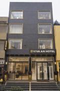 Hotel Vivaan - Walk to Banke Bihari Temple
