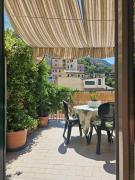 Appartamento Gelsomino, Large Flowered Terrace