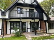 Cosy 3 bedroon chalet close to Hayle, 40 Tudor Court