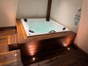 Apartamento de Luxo com Jacuzzi privativa e Piscina em Itacimirim