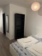 Berlin Central Apartment