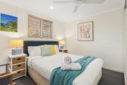 Top Lennox Head