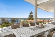 Top East Ballina