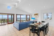 Top East Ballina