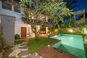 Ubud 4BR Villa with Private Pool and Walkable Cafés