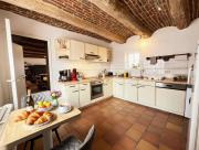 La Maisonnette - 2 chambres, parking, jardinet & calme