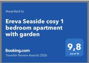 Ereva Seaside cosy 1 bedroom apartment with garden