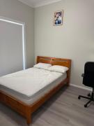 Bright family-friendly home with garden 5 bedrooms