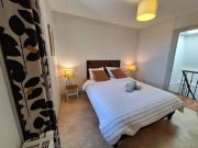 Charmante maison rénovée sur les remparts de Langres - FR-1-611-121