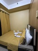 Macc staycation tandem unit