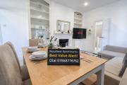 Lovely 3-Bedroom Maisonette in Hammersmith with rooftop terrace near Shepherds Bush & Ravenscourt Park by NourNest Apartments