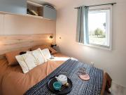 Mobil-home confortable avec terrasse à Collias - API-1-52-810