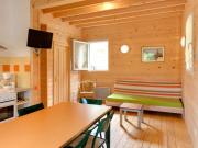 Chalet spacieux avec terrasse pour 8 personnes - API-1-52-1342