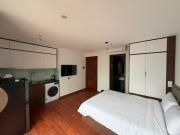 Luxe Paradise Suites Đội Cấn