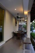 Top Butterworth