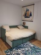 Appartement moderne, vue mer