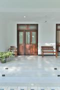 Mansion view Jasmine