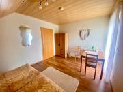 Zwei stilvolle Gästezimmer mit exklusivem Bad