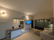 Ampio alloggio Milano-Lambrate desing district accessibile senza barriere architettoniche e letto king size