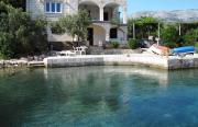 Apartmen A