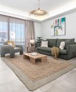 INF3.1J - Stunning holiday home next to beach