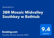3BR Mosaic Midvalley Southkey w Bathtub