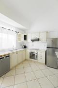 Cozy apartment with pool 1 min from the beach