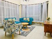 SamawatiEnsuite Apartment with Pool and SeaView