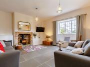 Top Wootton Fitzpaine