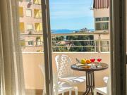 Sunset Tide Suite G41