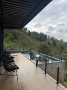 Casa Vilas Boas Macacos