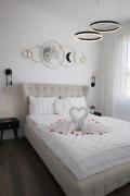 Sika Miraj Apartment-New On Booking!!