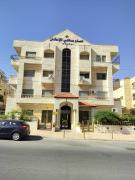 Cozy 3 bed-2 bath furnished apartment
