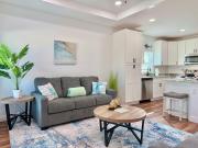 Modern 2BR Punta Gorda Home with Full Kitchen