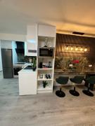 La Luna Apartment by the Sea