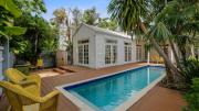 Lighthouse Villa by AvantStay