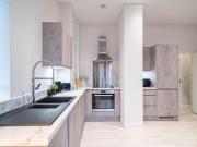 Riverside Leeds Dock 2BR Apartment Parking Walk to UKREIIF