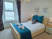 Top Kingswear